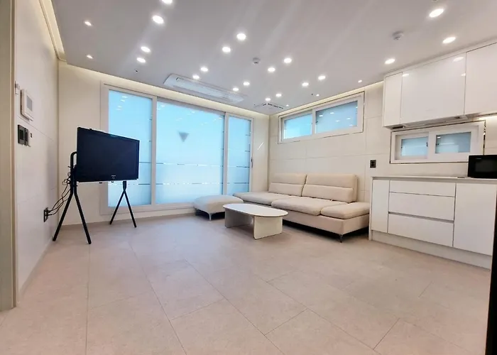 Luxury Terrace House 別墅
