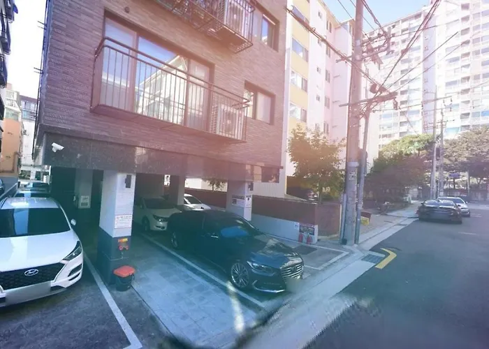 Luxury Terrace House 別墅 *